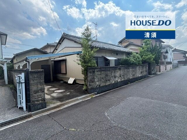 【外観】
名鉄津島線『青塚』駅徒歩11分!