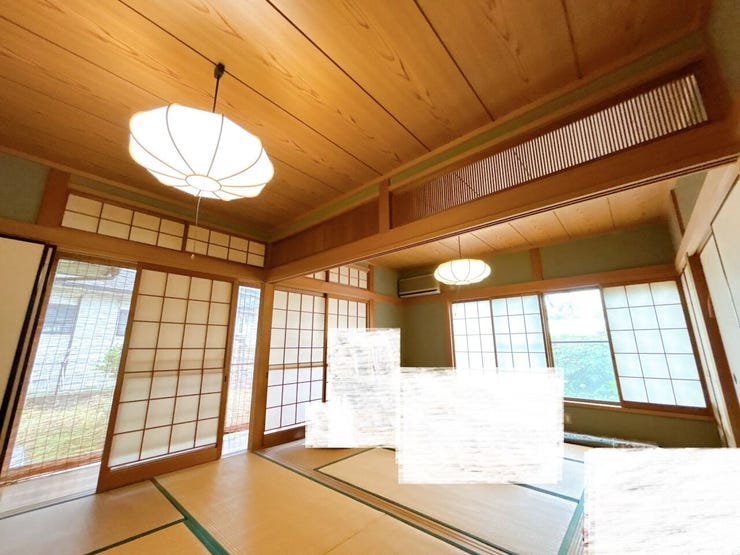 和室も日当たりが良く、明るい空間となっております。
