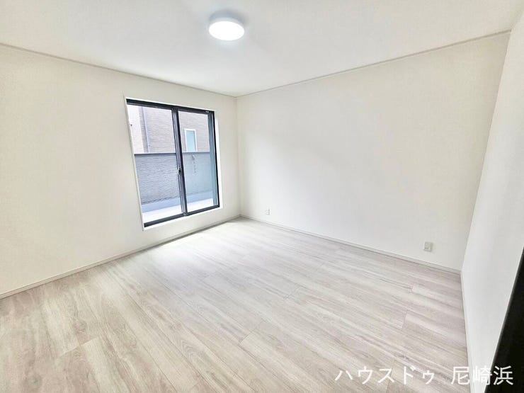2F寝室 8帖