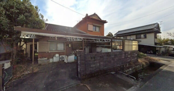 【外観】
●大篠小学校区
●田園風景広がる静かな住環境♪
●ゆとりのある広さが魅力です◎