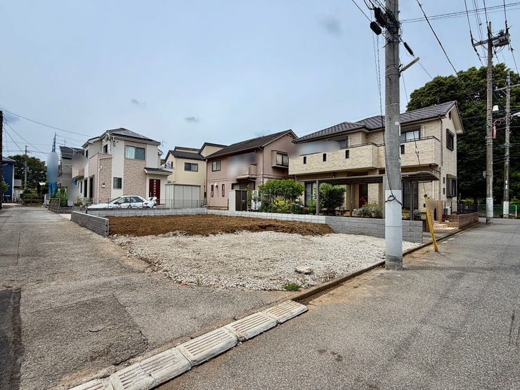 【外観】
随時ご案内可能です♪
当物件はもちろんですが、他に気になる物件のご案内、資金計画等お気軽にお問い合わせください!!