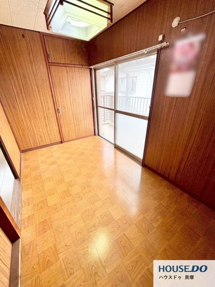 優しい色合いの室内です。
統一感があり、空間がより広く感じられます!