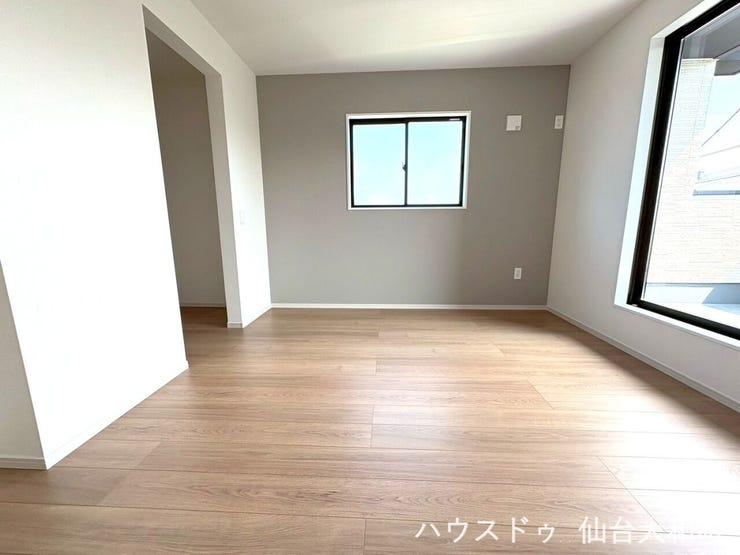 9.2帖の洋室はウォークインクローゼット付きです