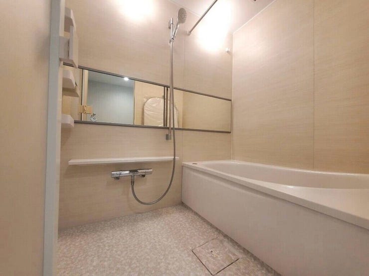 【Bathroom】リラックスできる空間で、一日の疲れを癒し、心身共にリフレッシュできます。