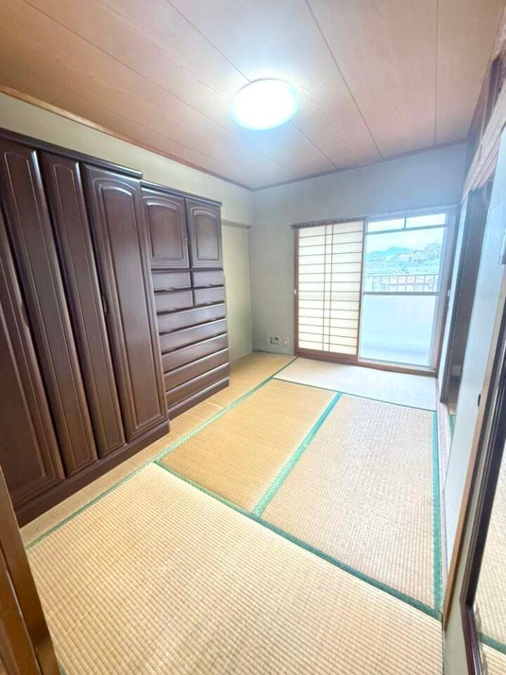 小倉北区皿山町 エクレール泉台♪6階♪エレベーター♪小学校徒歩6分♪コンビニ徒歩8分♪