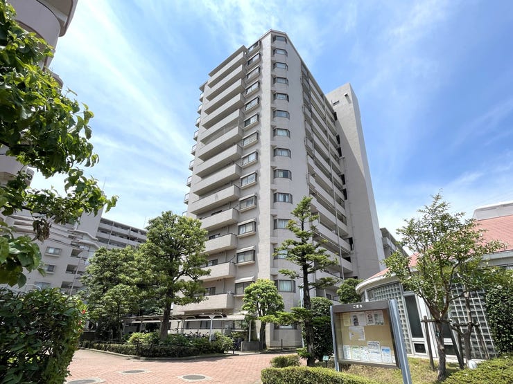【外観】
◇JR川越線「日進駅」まで徒歩圏内
◇JR京浜東北・根岸線「大宮駅」ご利用可能
→通勤や通学に便利♪
