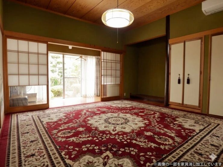 ※写真は家具消し加工をしています