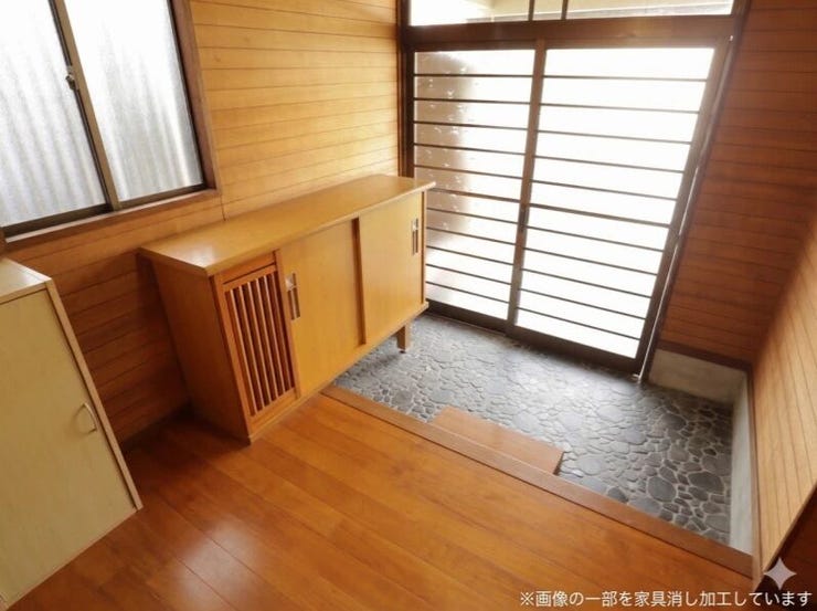 ※写真は家具消し加工をしています