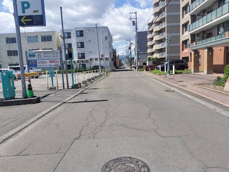 前面道路含む現地写真
