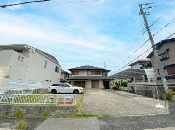 【外観】
プランの幅が広がる整った形状