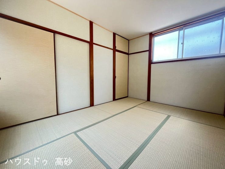 安眠効果も期待できる和室は寝室にも最適です♪