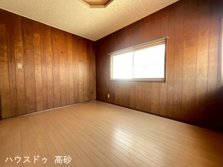 家族の気配を感じながら、安心して過ごせるお部屋です