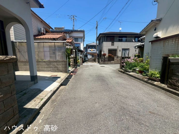 静穏な住宅街でゆとりある時間を過ごせます