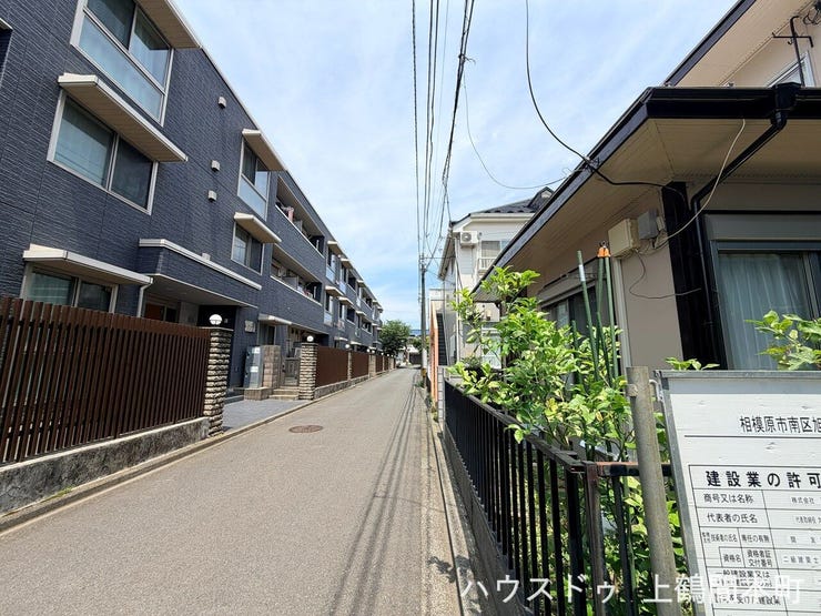 車通りも比較的少なく、小さなお子様のいるご家庭にもおすすめです。