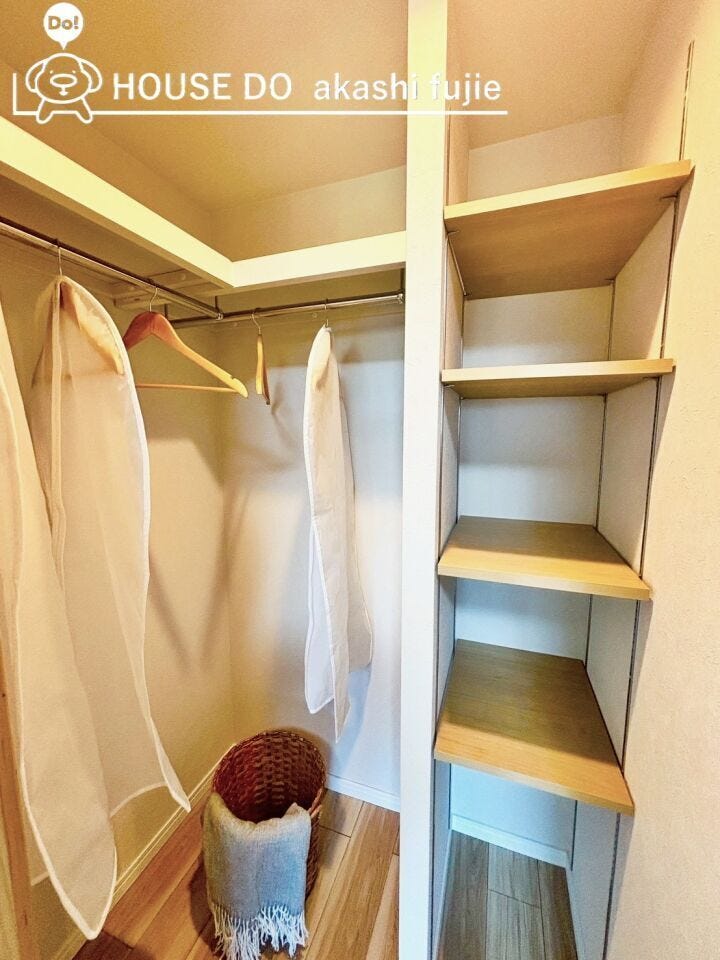 WICにはお洋服や季節の物を沢山収納していただけます