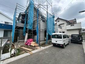 草加市吉町２丁目