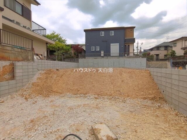 【外観】
*外観写真*