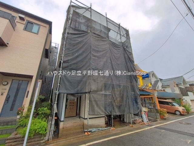 現在建築中。2026年8月上旬完成予定。完成現場で参考見学可能です。