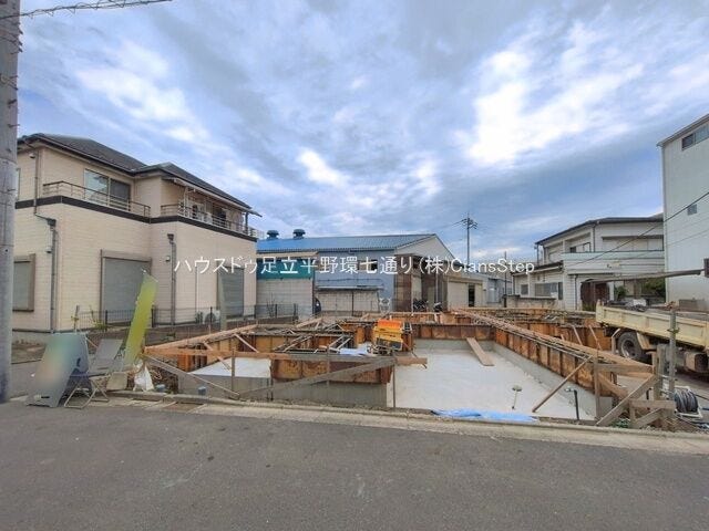 現在建築中。2026年9月上旬完成予定。完成現場で参考見学可能です。