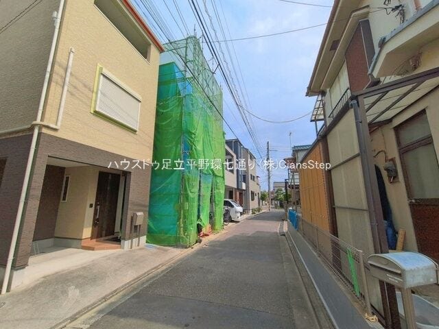 周辺は落ち着いた住宅街。穏やかな住環境で、ゆったりとした暮らしが期待できます。