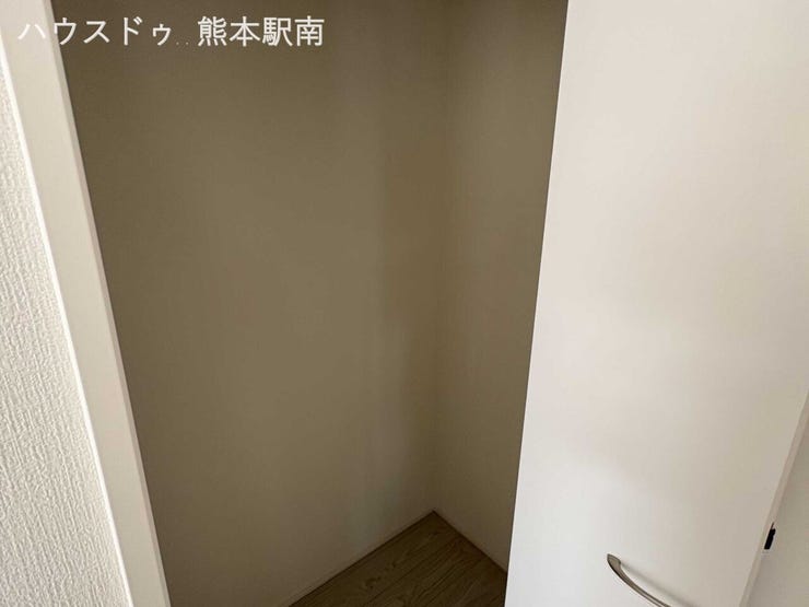 リビングにある収納スペースです
リビングを美しく保てます
