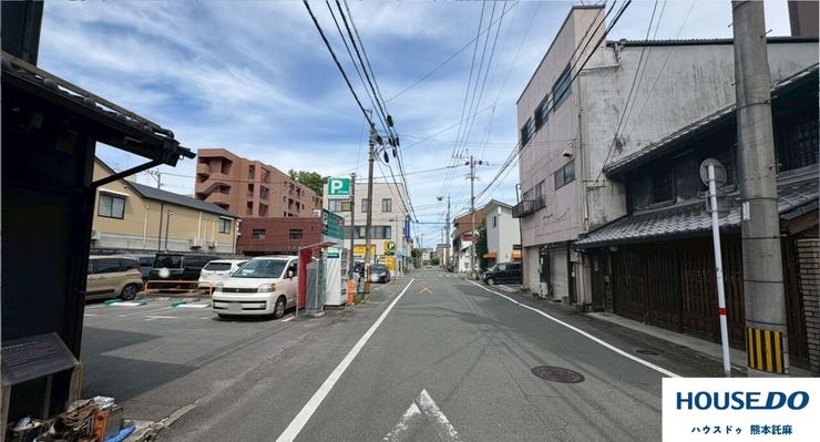 近隣にコインパーキングがあり、来客時でも駐車場に困りません。
