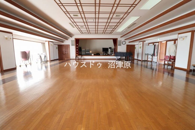 ホール