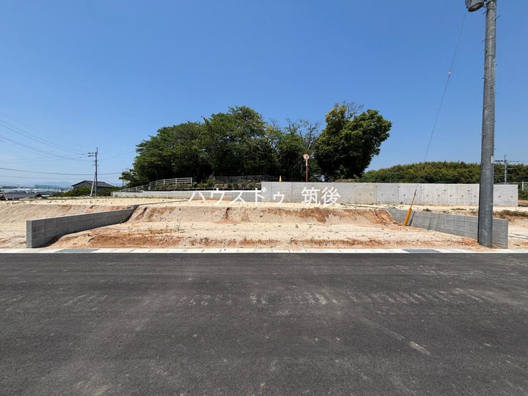 【外観】
4号地は南側道路に面した区画。建物配置を検討しやすい土地です。