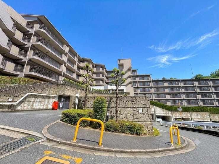 付近には緑や山など多く、豊かな自然の風景を望んでいただけます◎