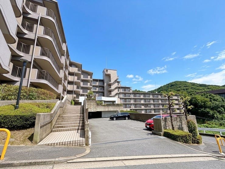 自然とうまく調和した環境の良い地域です。
毎日を快適に気持ちよく過ごしていただけます。