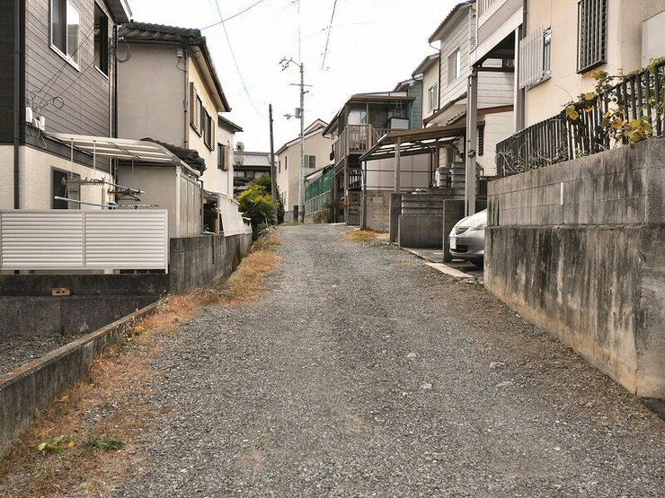 西側道路