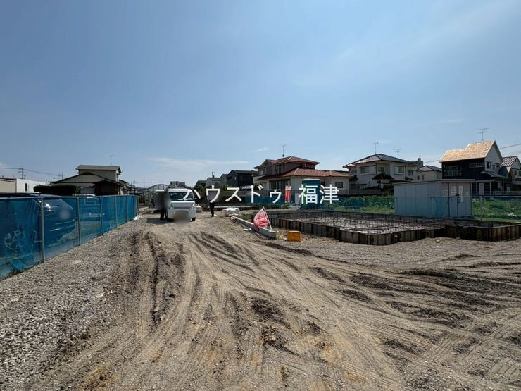 未完成物件は立地を確認後、
同メーカーが建てたお家をご案内!
《福岡市東区奈多3丁目 新築戸建》