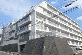 横須賀市三春町５丁目