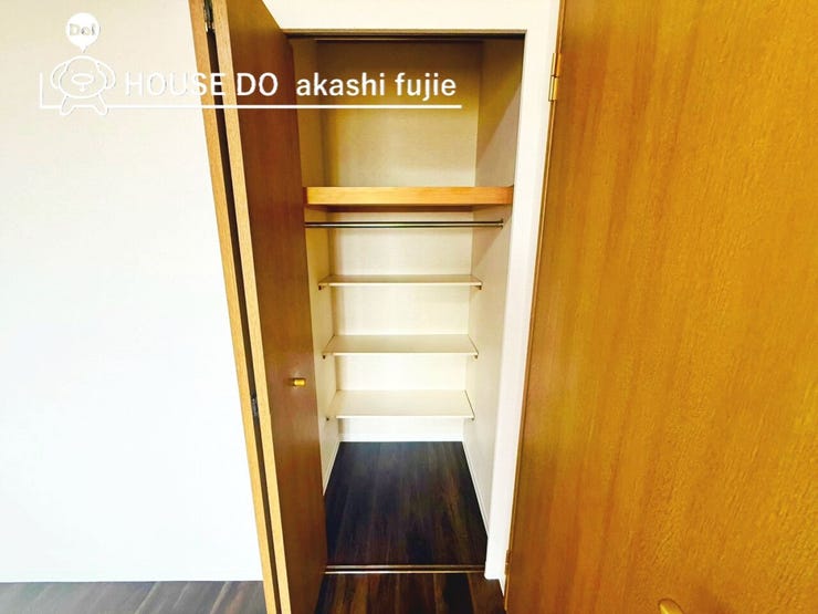 洋室のCL収納になります