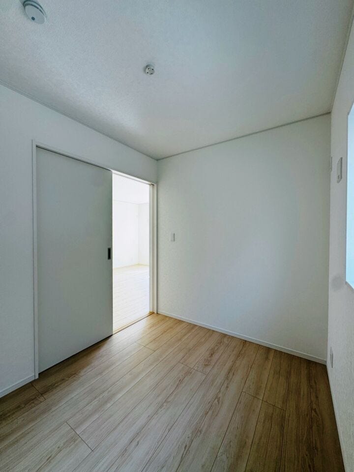 2F