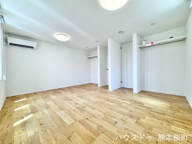 ■2階5.1帖+5.1帖洋室■寝室、書斎、趣味の部屋。家族の成長やライフスタイルに合わせ、様々な使い方ができる快適な空間です。