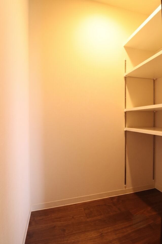 *納戸*
※家具削除加工を行っており、写真はイメージです※