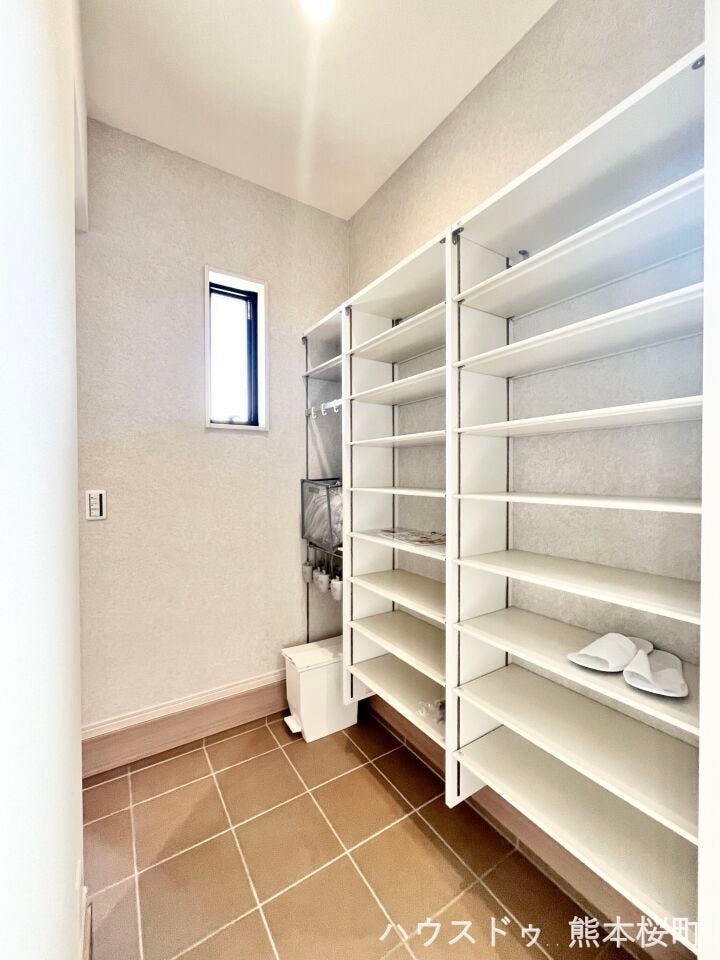 ■暮らしを整える魔法の場所■必要なものを必要な場所に。家全体で考えられた収納計画が、ゆとりある生活を実現します。