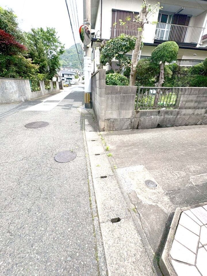 小倉南区湯川新町 売土地♪土地面積約55坪♪湯川小まで徒歩約7分♪コンビニまで徒歩約7分♪平坦地♪