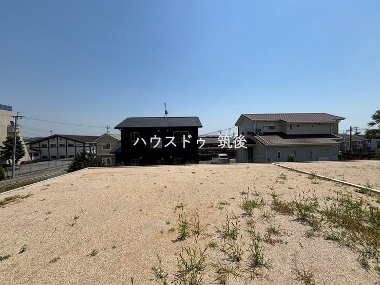 南側が開けており、明るく開放感のある住まいづくりが期待できます。