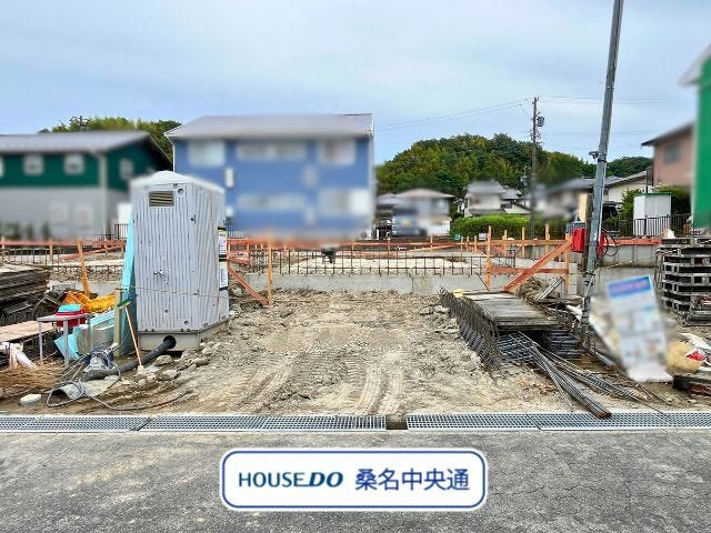 【外観】
桑名市東正和台に建築中の、4LDKにテレワークルームを備えたファミリーにおすすめの物件です。(2026年7月12日撮影)