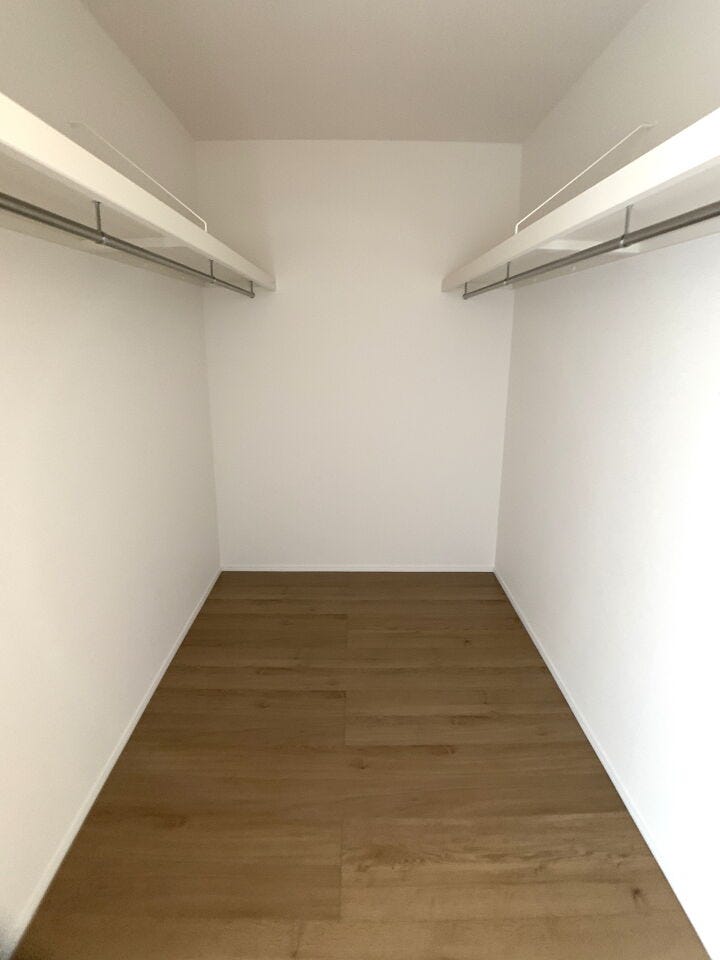 8帖洋室
