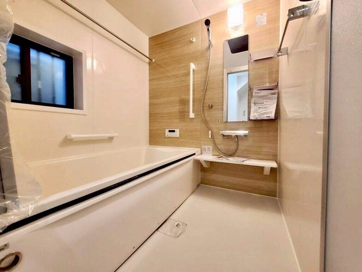 【Bathroom】リラックスできる空間で、一日の疲れを癒し、心身共にリフレッシュできます。