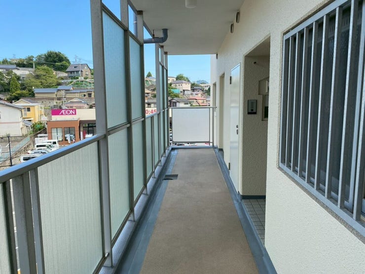 マンションの共用廊下♪