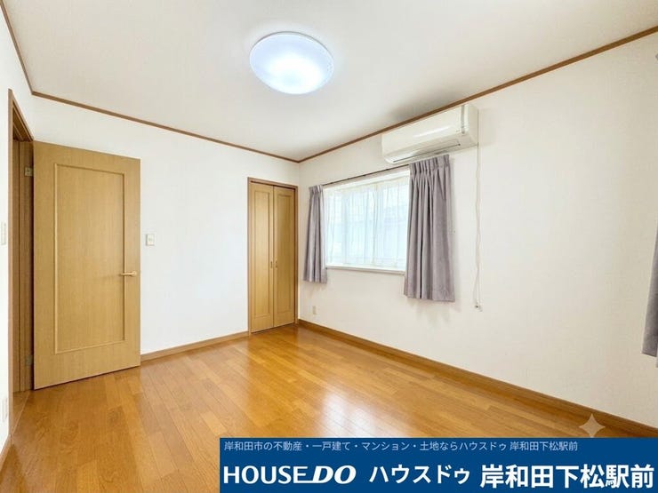 3階6帖洋室。収納スペースも2か所あり、居住スペースを広くお使いいただけます♪