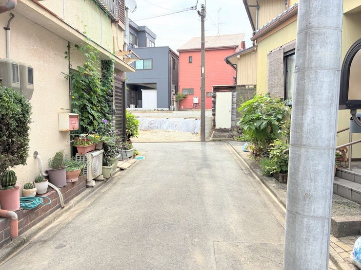 交通量の少ない道路です