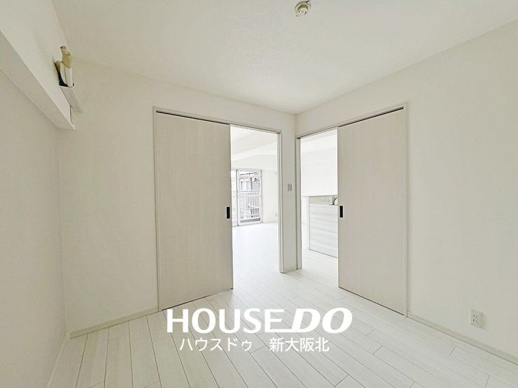 ■引き戸はドアに比べてデッドスペースができにくく、空間を無駄なく使うことができます!
■家具のレイアウトもしやすいですよ!
