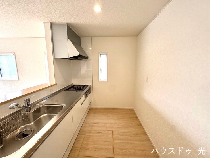 ■□■キッチン■□■高い機能性と美しいデザインを両立。料理する人も、待つ人も、笑顔になれる場所です。