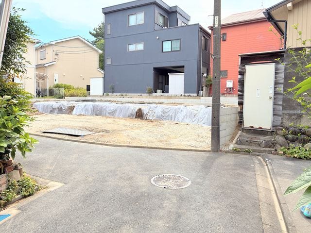 交通量の少ない道路です