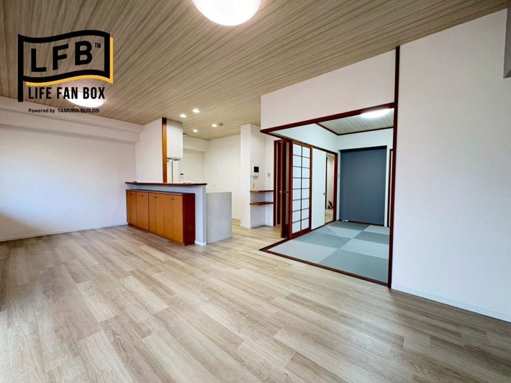 実際のリビングになります♪空間が広いので、家具も色々置けますよ♪
